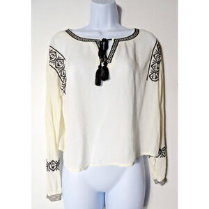 Mudd Tunic Top XS Boho Crinkle Gauzy Embroidered White Tassel Balloon Slv